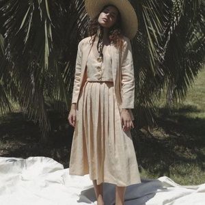 Stil LA butter yellow linen pleated skirt